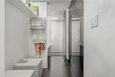 1800 Mcleary San Juan PR 00911