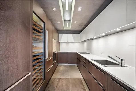 1800 Mcleary San Juan PR 00911