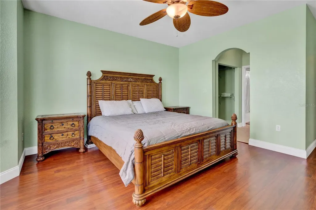2731 Via Capri Clearwater FL 33764
