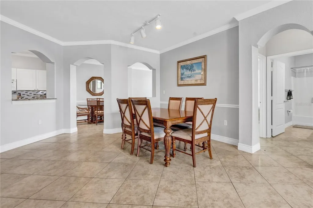 2731 Via Capri Clearwater FL 33764