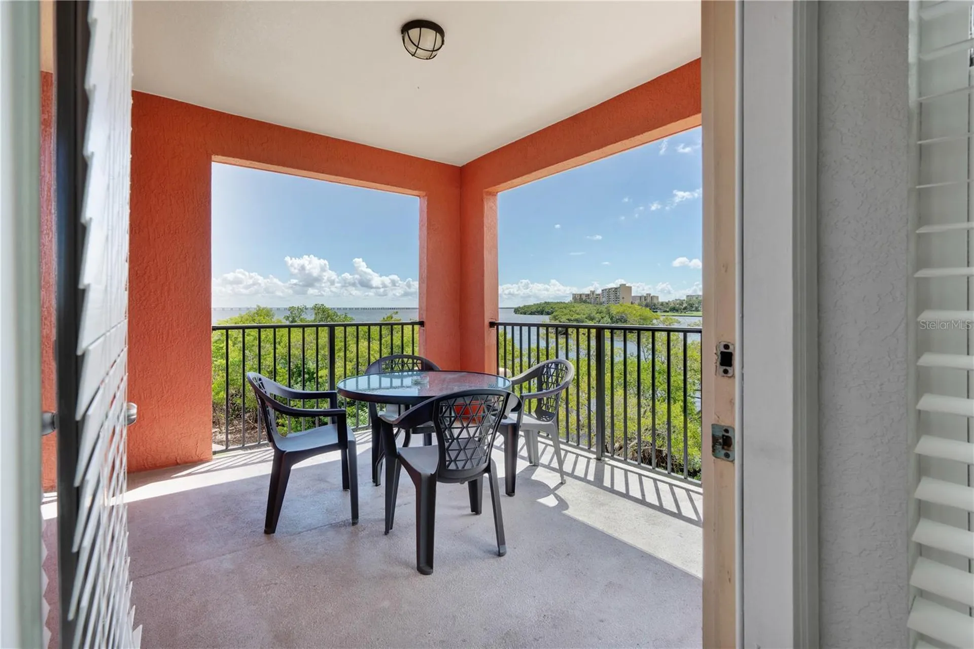 2731 Via Capri Clearwater FL 33764