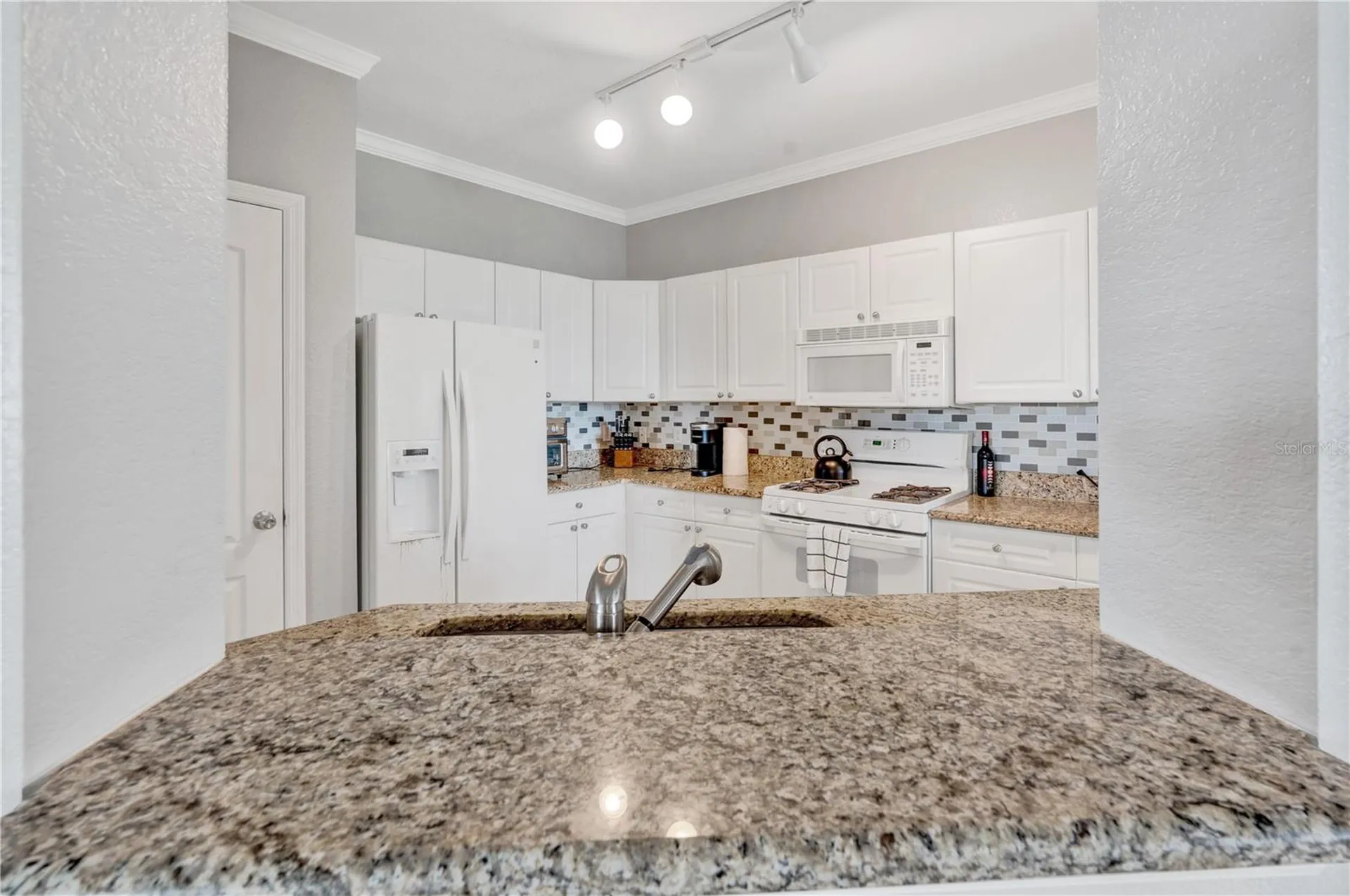 2731 Via Capri Clearwater FL 33764