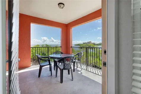 2731 Via Capri Clearwater FL 33764