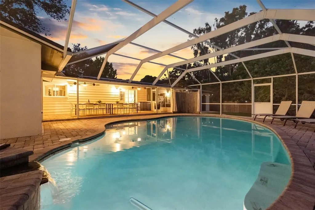 1811 Nursery Road Clearwater FL 33764
