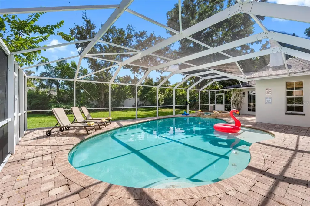 1811 Nursery Road Clearwater FL 33764