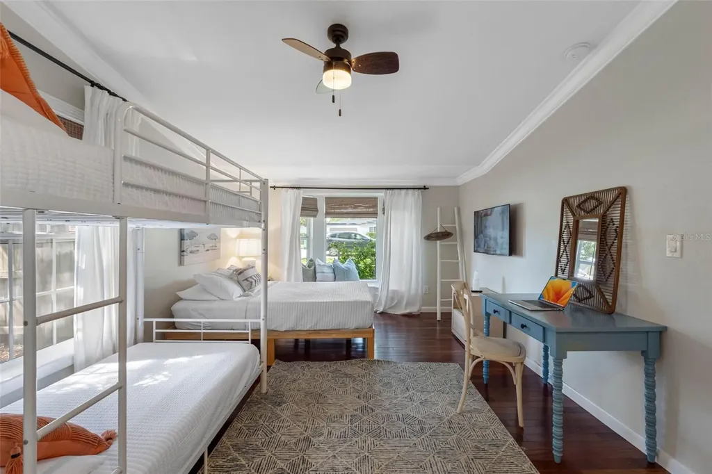 1811 Nursery Road Clearwater FL 33764