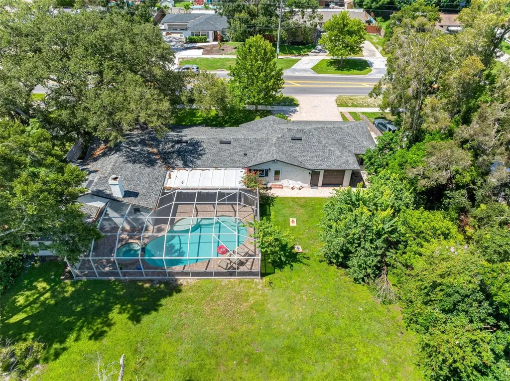 1811 Nursery Road Clearwater FL 33764