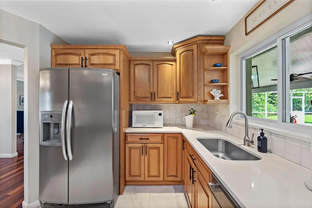 1811 Nursery Road Clearwater FL 33764