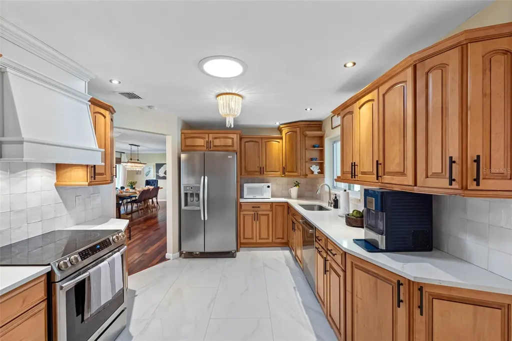 1811 Nursery Road Clearwater FL 33764