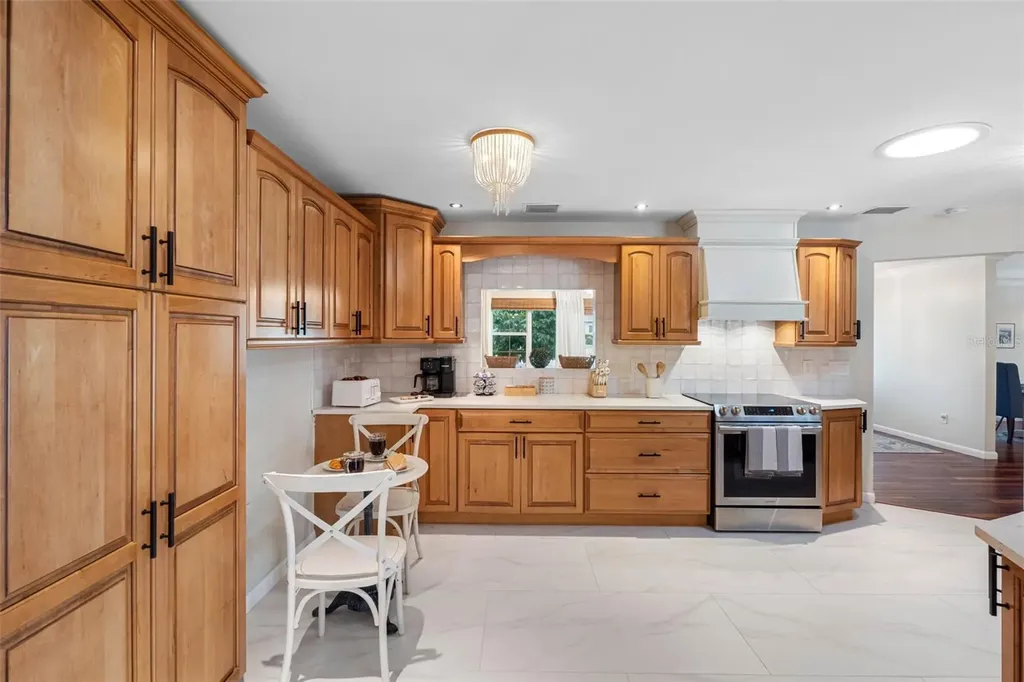 1811 Nursery Road Clearwater FL 33764