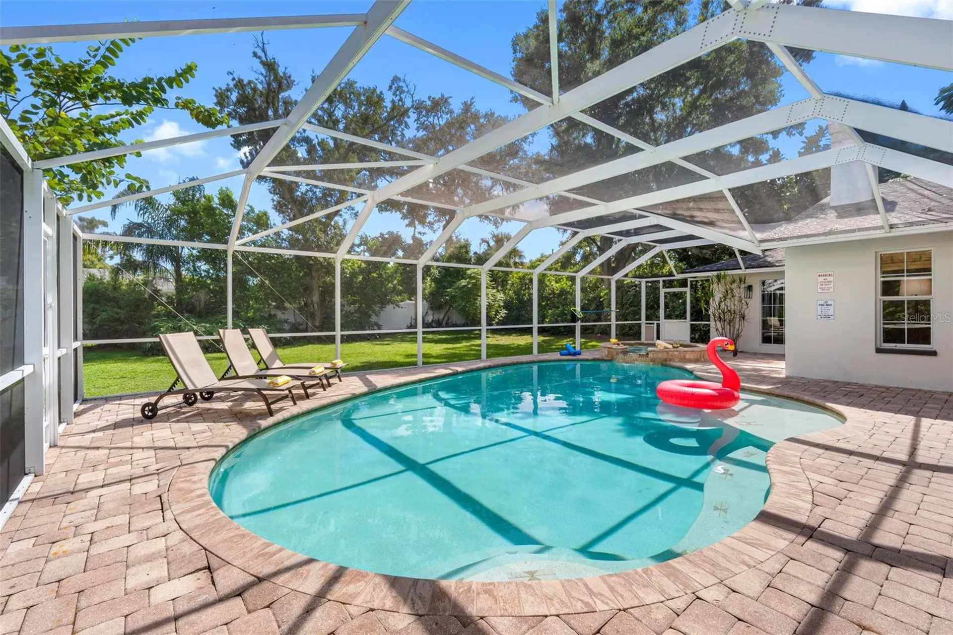 1811 Nursery Road Clearwater FL 33764