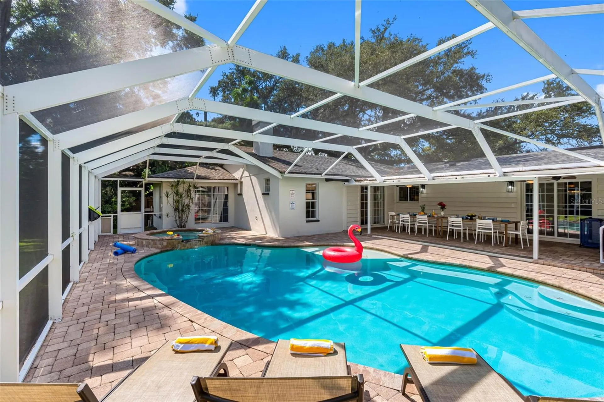 1811 Nursery Road Clearwater FL 33764