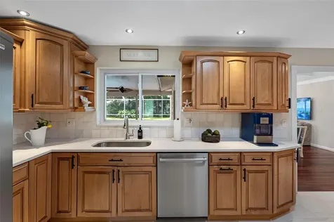 1811 Nursery Road Clearwater FL 33764