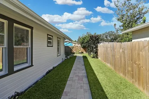 9310 N 18th Street Tampa FL 33612