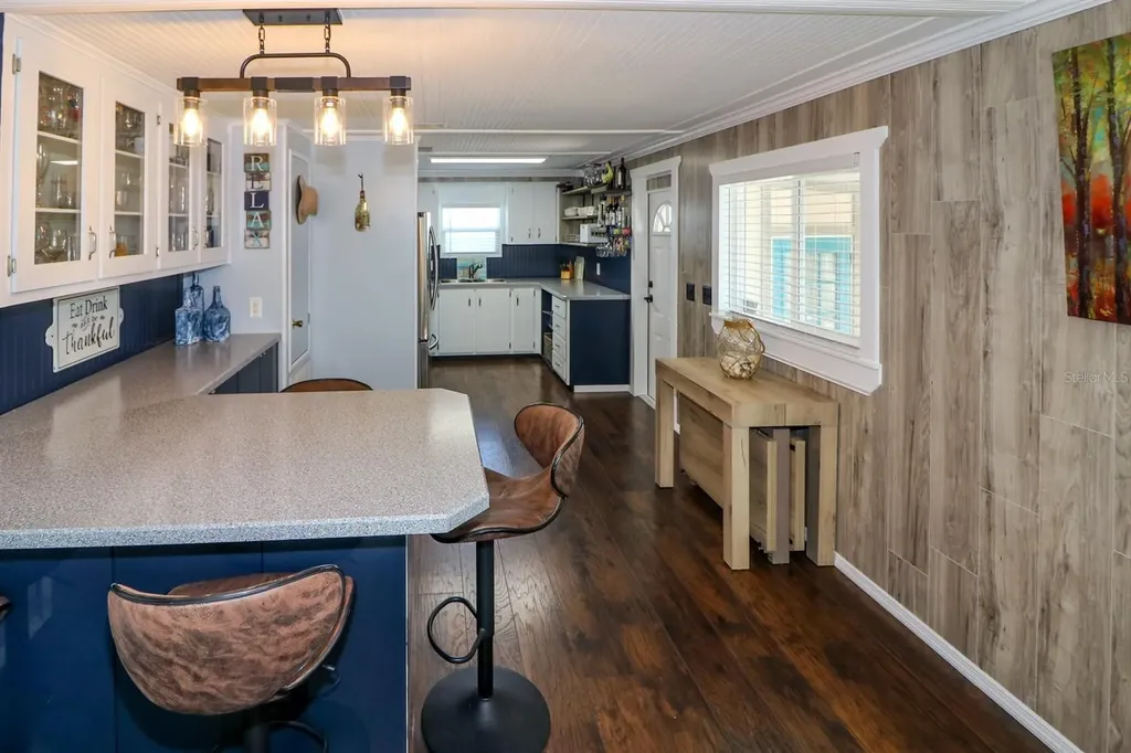 2100 Kings Highway Port Charlotte FL 33980