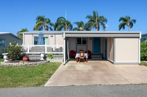 2100 Kings Highway Port Charlotte FL 33980