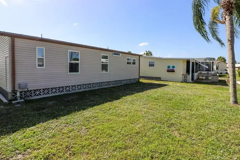 2100 Kings Highway Port Charlotte FL 33980