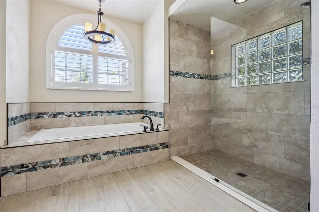 9302 Bay Vista Estates Boulevard Orlando FL 32836