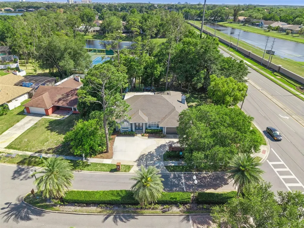 9302 Bay Vista Estates Boulevard Orlando FL 32836