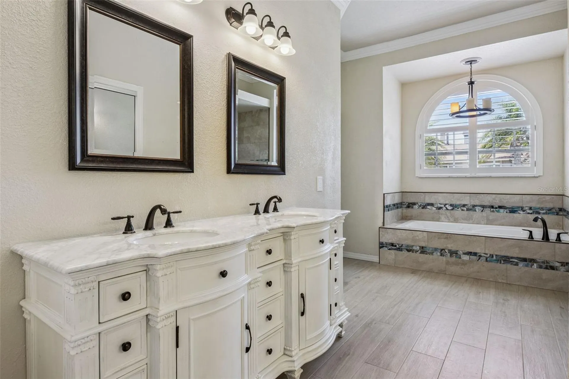 9302 Bay Vista Estates Boulevard Orlando FL 32836