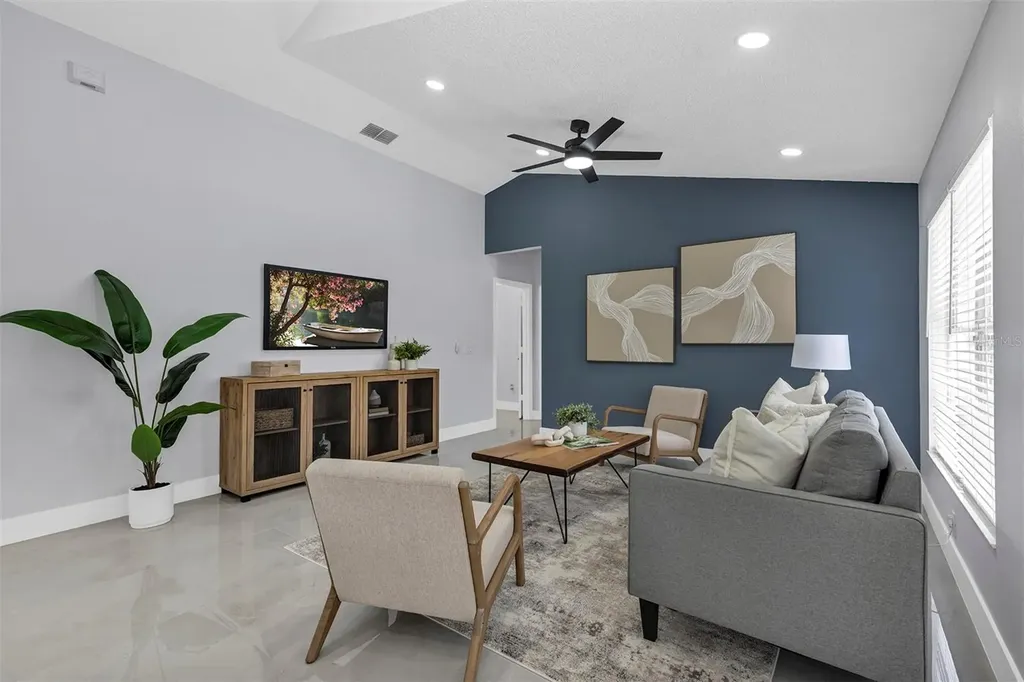 492 Bohannon Boulevard Orlando FL 32824