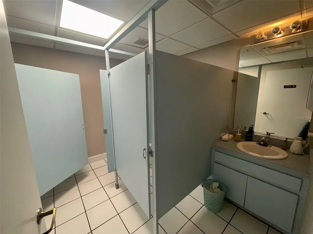 4828 W Gandy Boulevard Tampa FL 33611