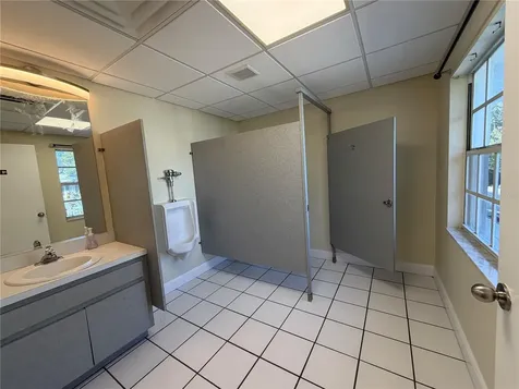 4828 W Gandy Boulevard Tampa FL 33611