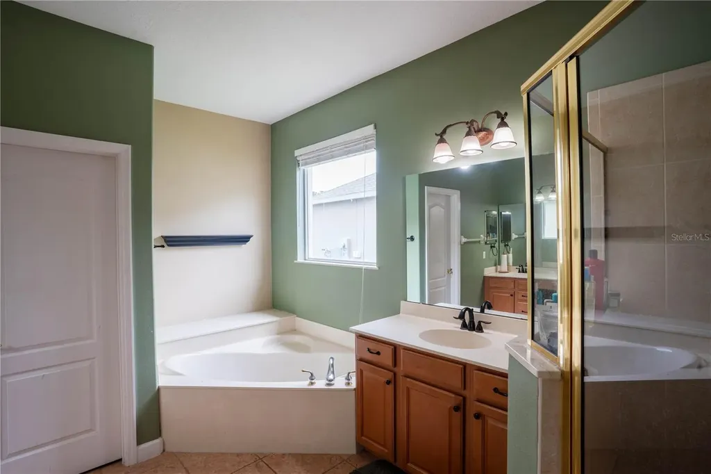 9968 Chardonnay Drive Orlando FL 32832