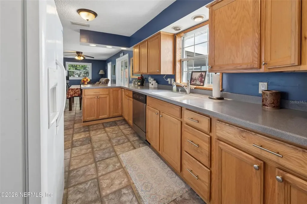 7932 SW County Road 18 Hampton FL 32044