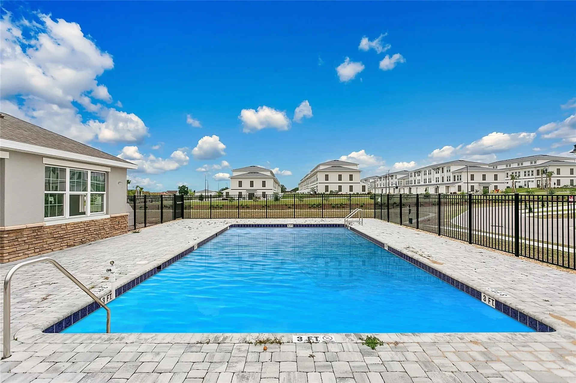 262 Bella Prestwick Boulevard Davenport FL 33837