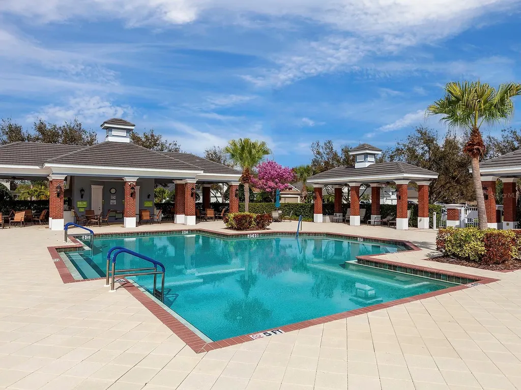 2060 Crystal Lake Trail Bradenton FL 34211