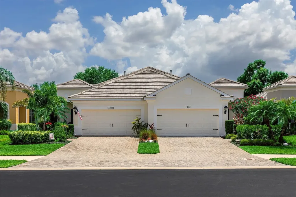2060 Crystal Lake Trail Bradenton FL 34211