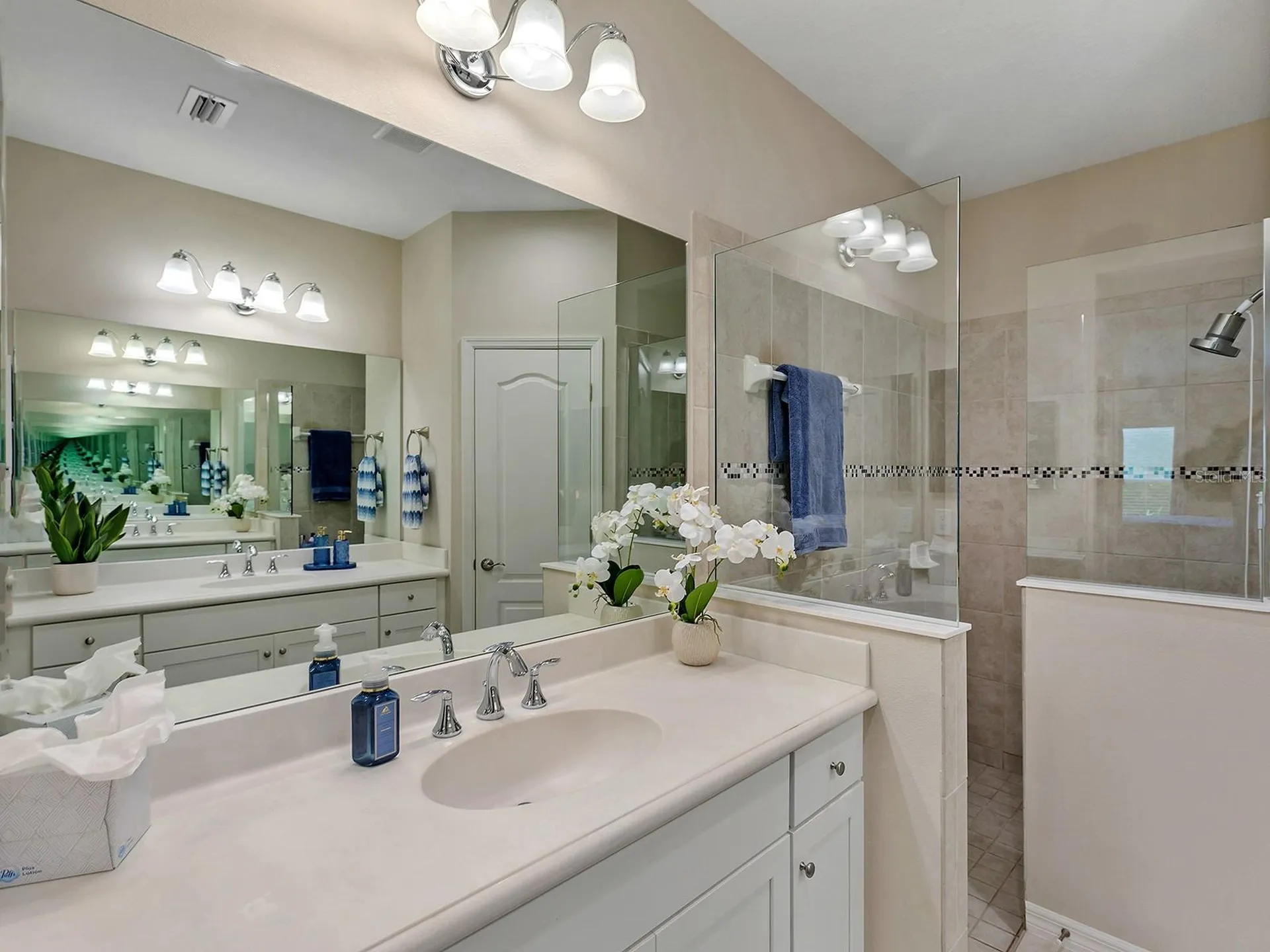2060 Crystal Lake Trail Bradenton FL 34211