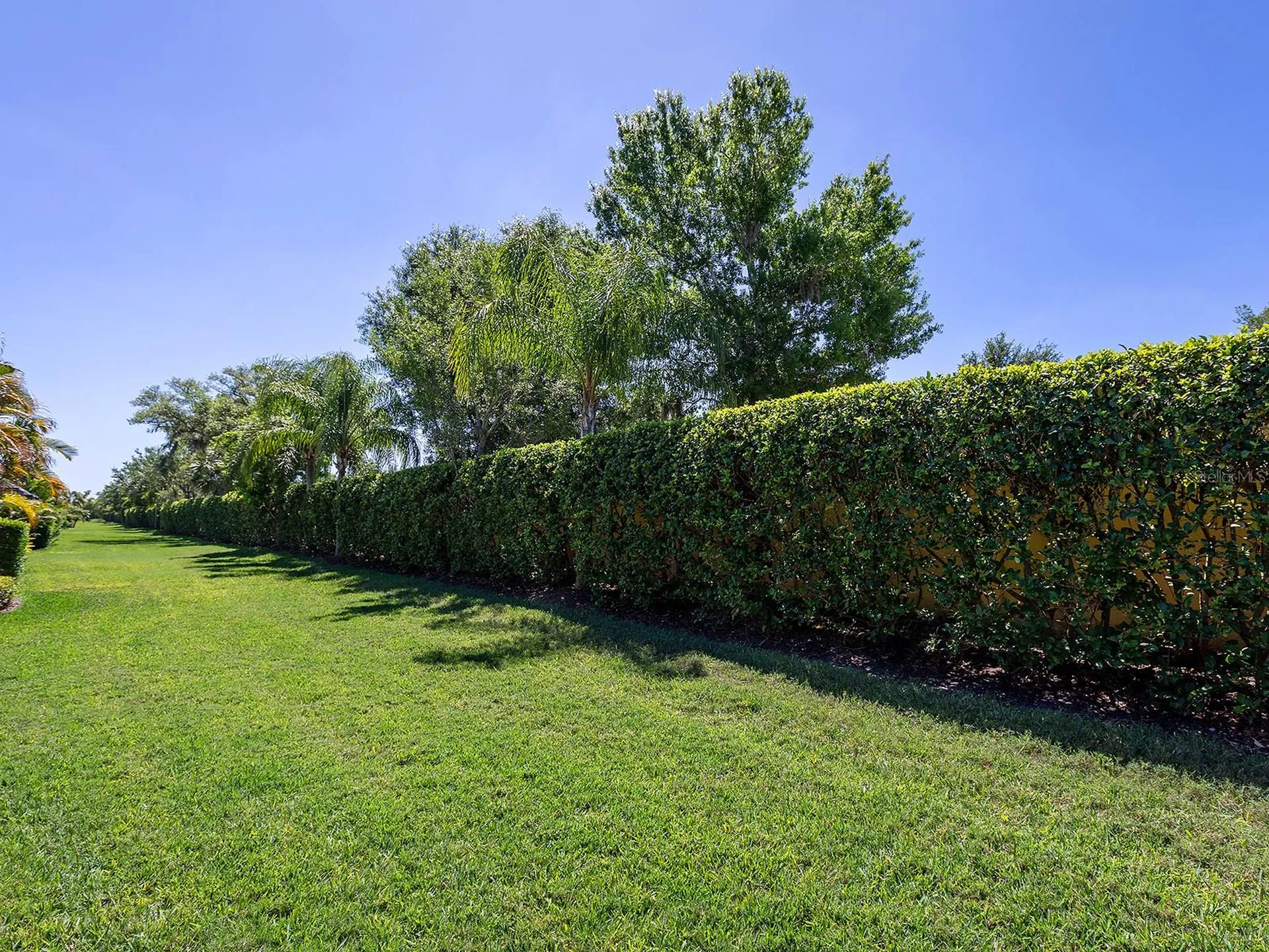 2060 Crystal Lake Trail Bradenton FL 34211