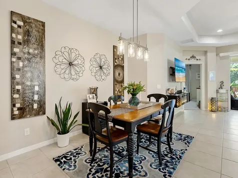 2060 Crystal Lake Trail Bradenton FL 34211
