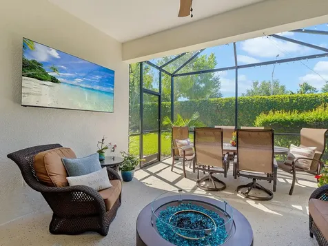 2060 Crystal Lake Trail Bradenton FL 34211