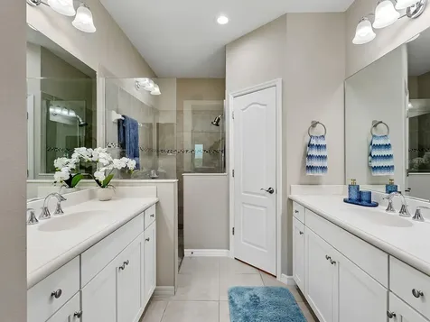 2060 Crystal Lake Trail Bradenton FL 34211
