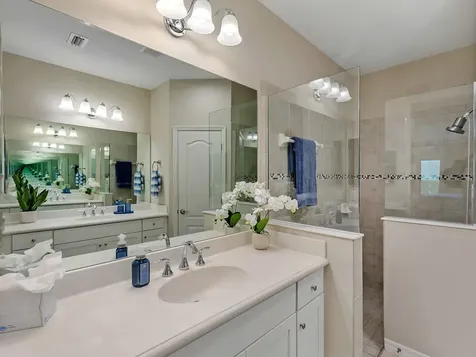 2060 Crystal Lake Trail Bradenton FL 34211