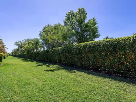 2060 Crystal Lake Trail Bradenton FL 34211