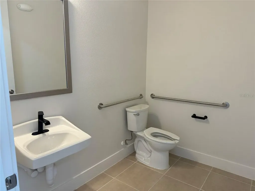 419 Mike Roberto Way Oviedo FL 32765