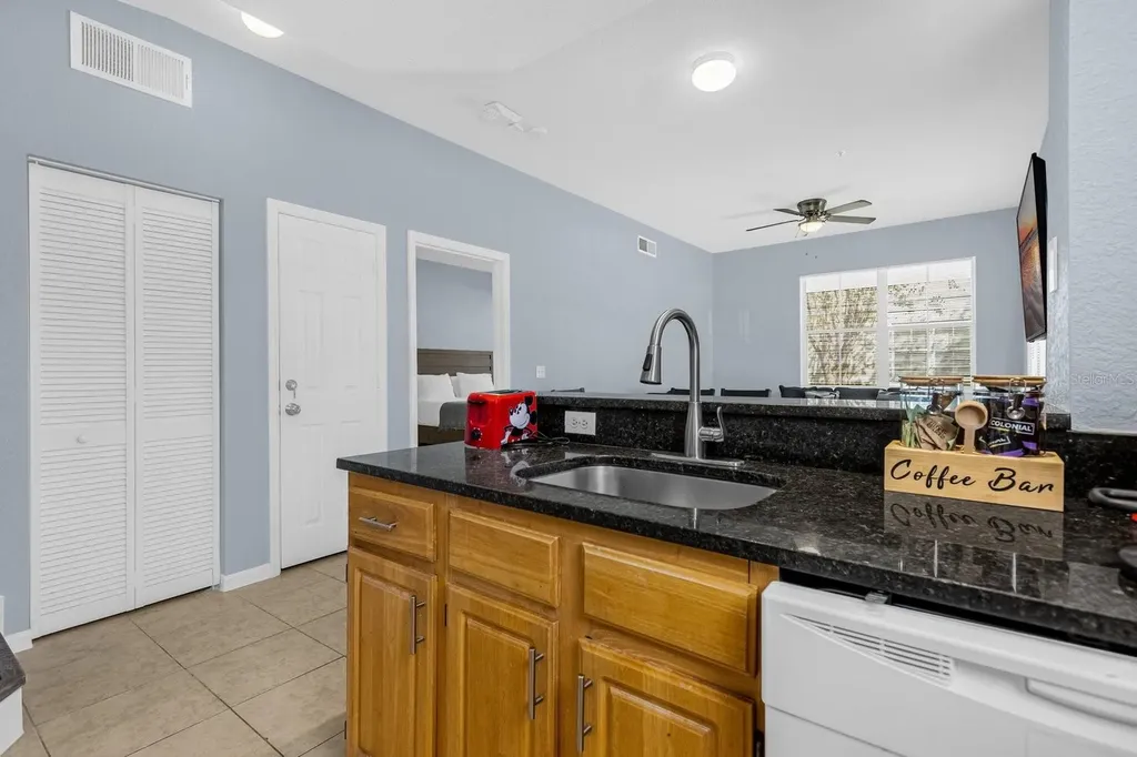 4013 Venetian Bay Drive Kissimmee FL 34741