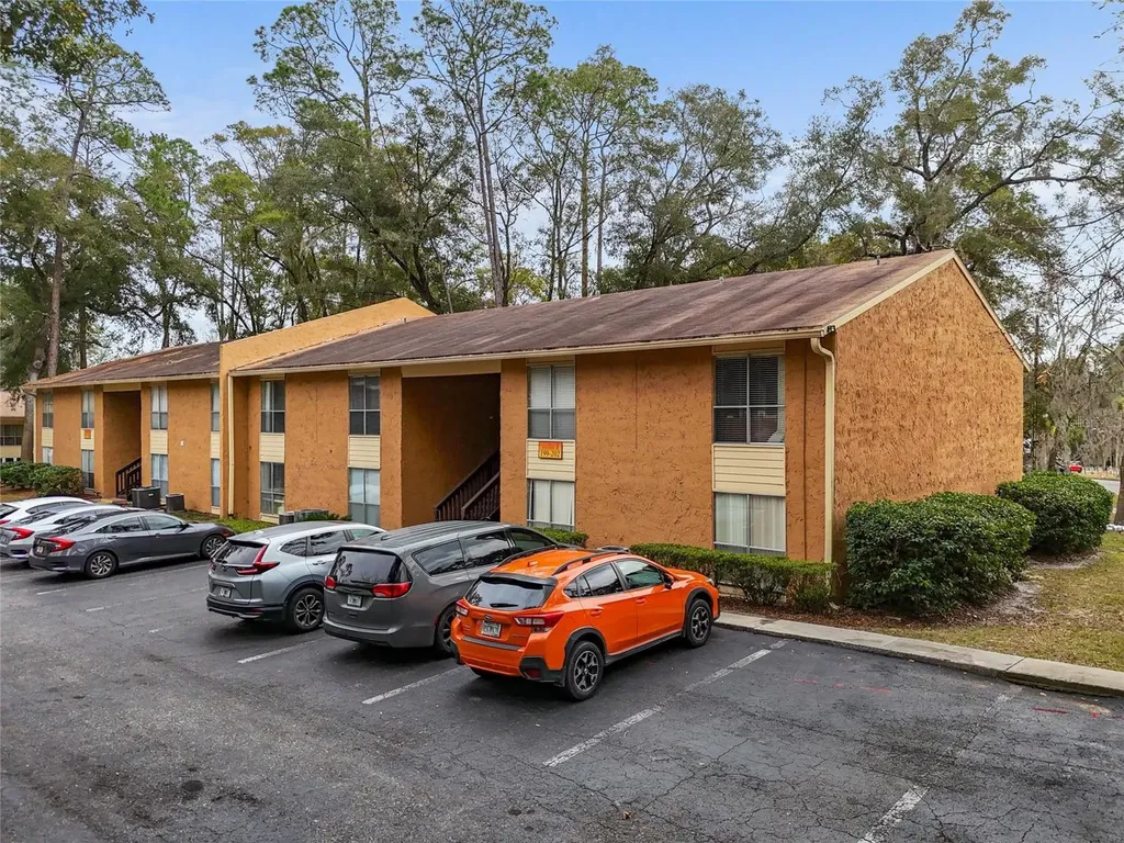 1810 NW 23rd Boulevard Gainesville FL 32605
