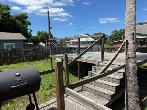 4233 Old Us Highway 41 Ruskin FL 33570