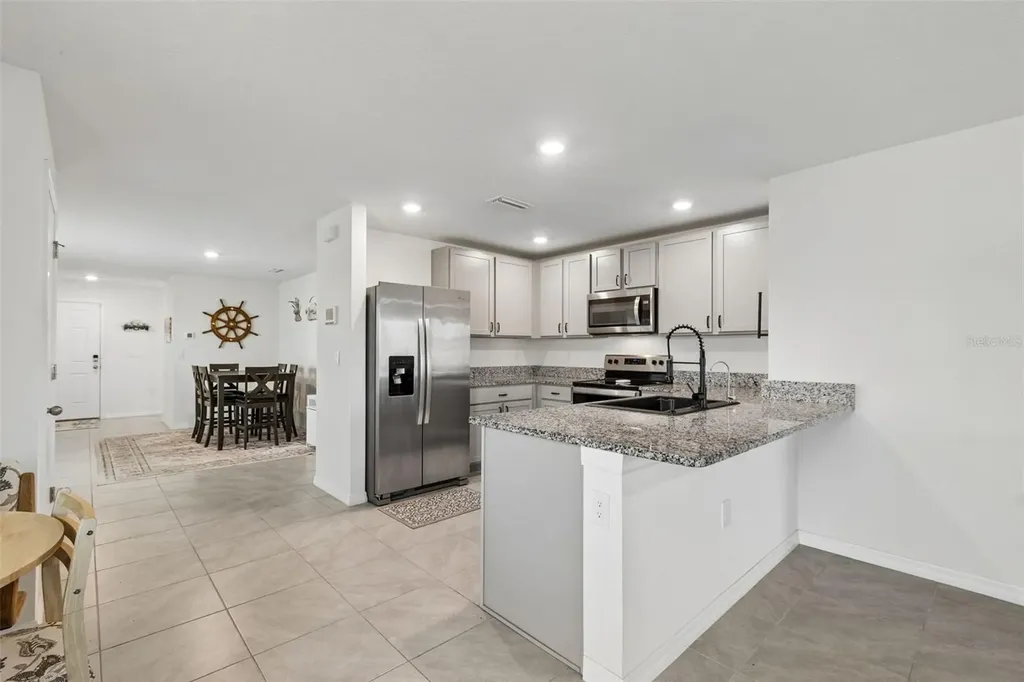 4222 Autumn Fog Court Palmetto FL 34221