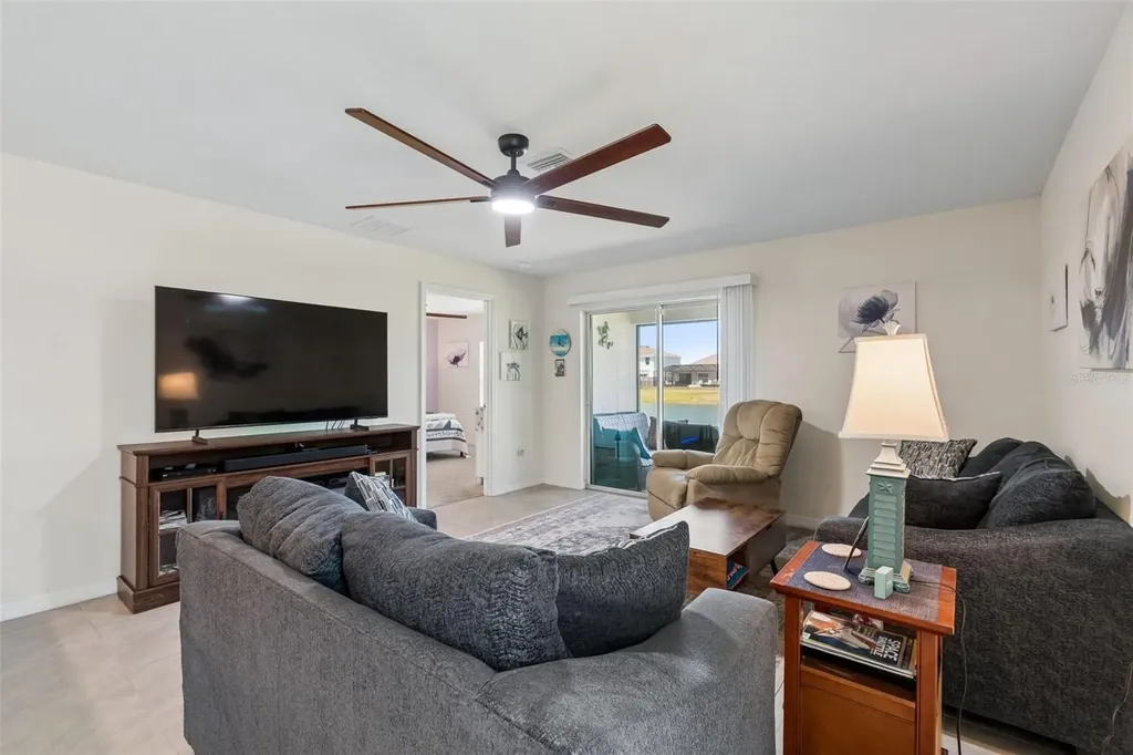4222 Autumn Fog Court Palmetto FL 34221