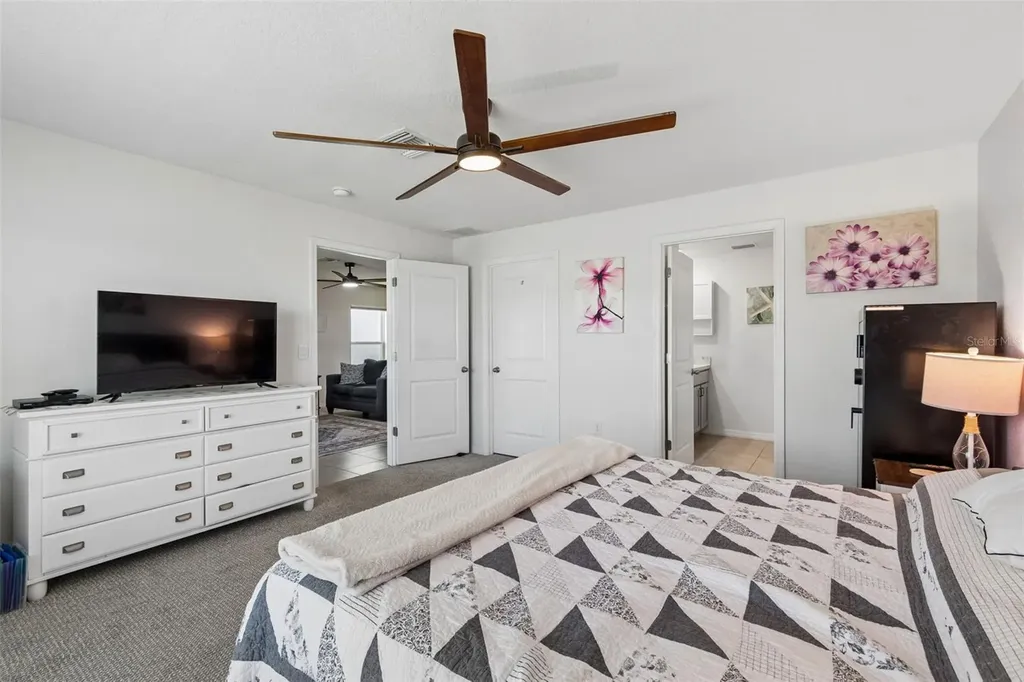 4222 Autumn Fog Court Palmetto FL 34221