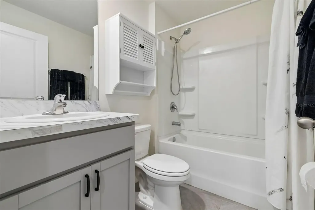 4222 Autumn Fog Court Palmetto FL 34221
