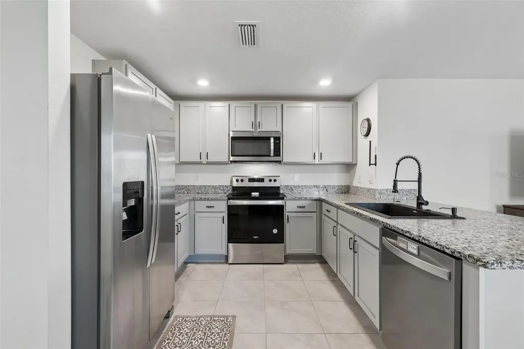 4222 Autumn Fog Court Palmetto FL 34221
