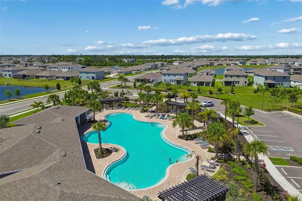 4222 Autumn Fog Court Palmetto FL 34221