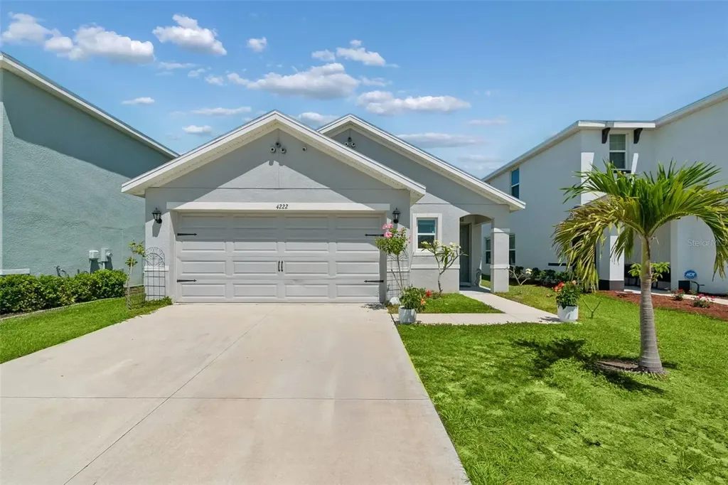 4222 Autumn Fog Court Palmetto FL 34221